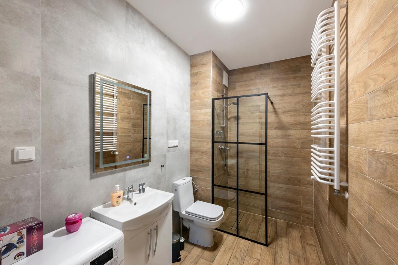 Warsaw-Aparts Herbu Janina Szpital Ngoại thất bức ảnh