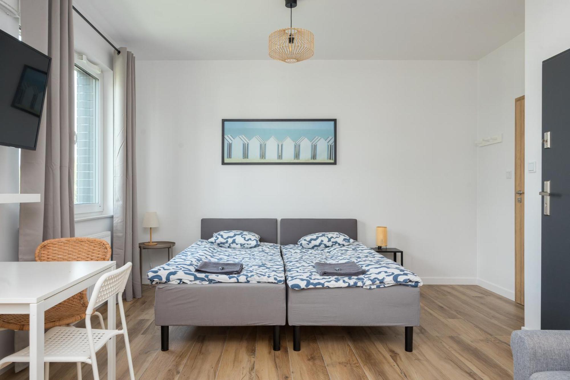 Warsaw-Aparts Herbu Janina Szpital Ngoại thất bức ảnh