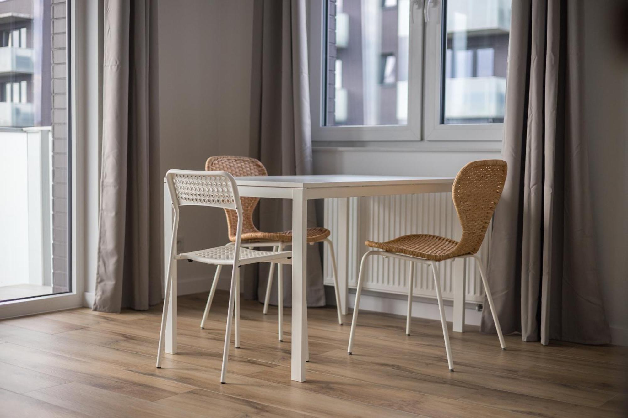 Warsaw-Aparts Herbu Janina Szpital Ngoại thất bức ảnh